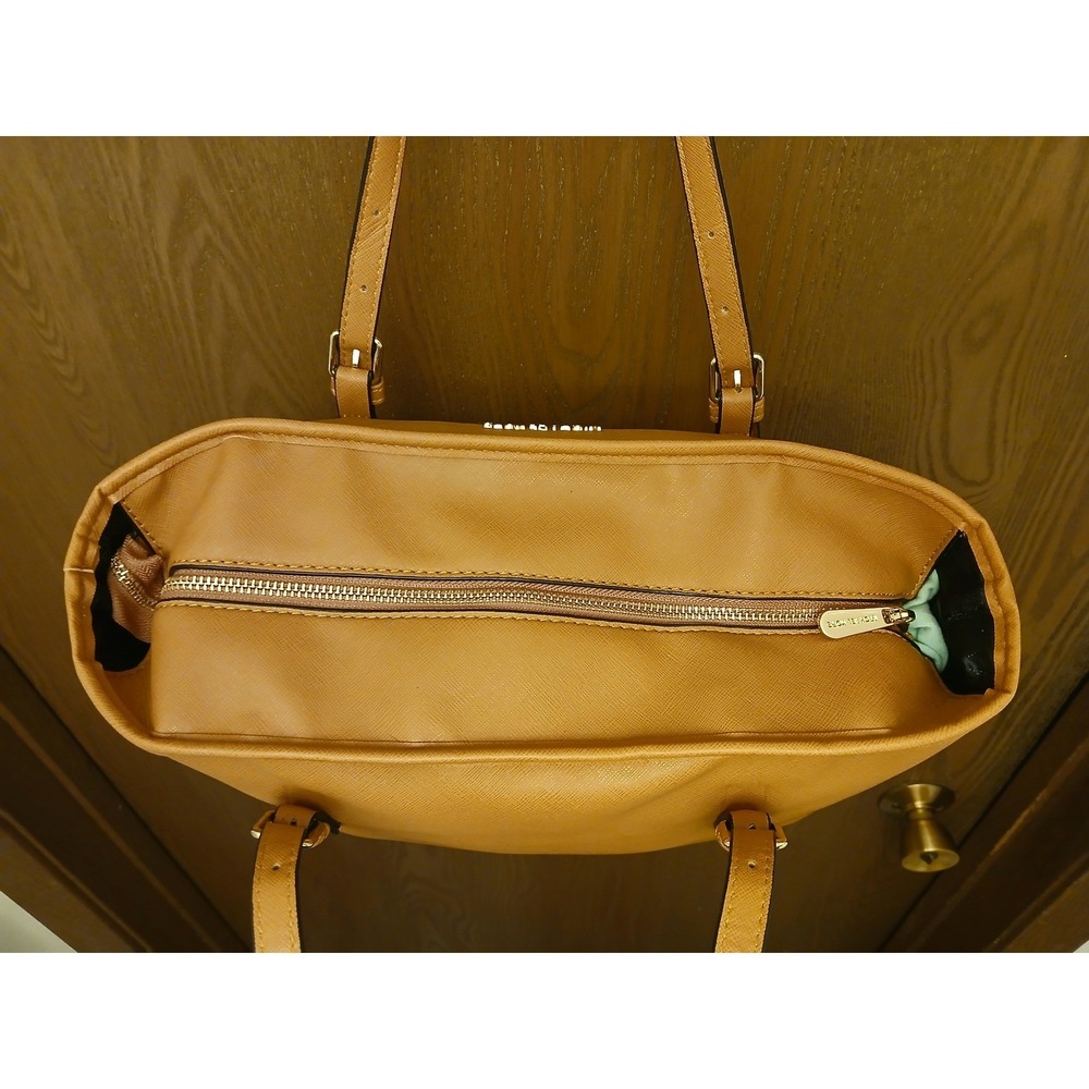 Michael Kors Jet Set Travel Tote Tan Saffiano Leather Gold Hardware - Picture 14 of 16